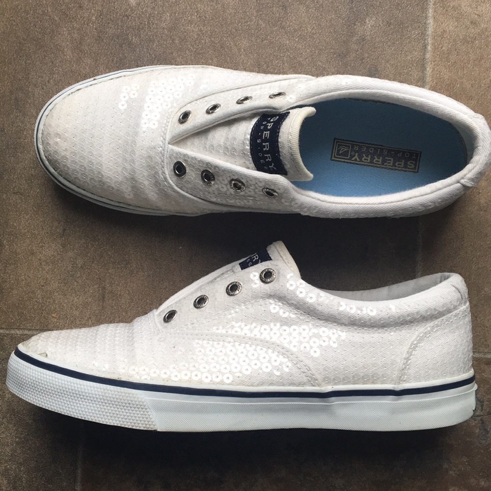 📦2/$20 Sequenced White Sperry’s!